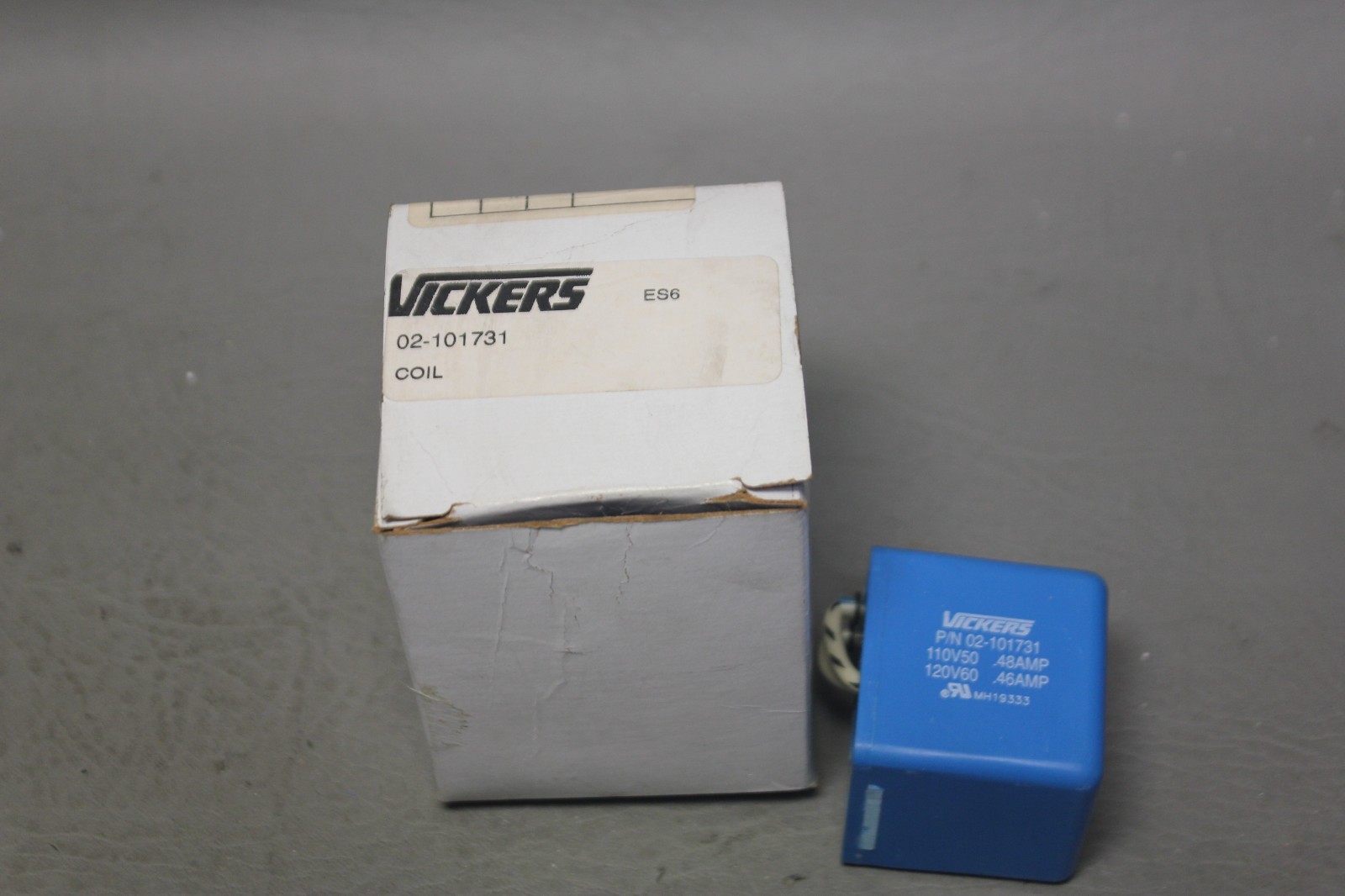 NEW VICKERS VALVE COIL 02-101731