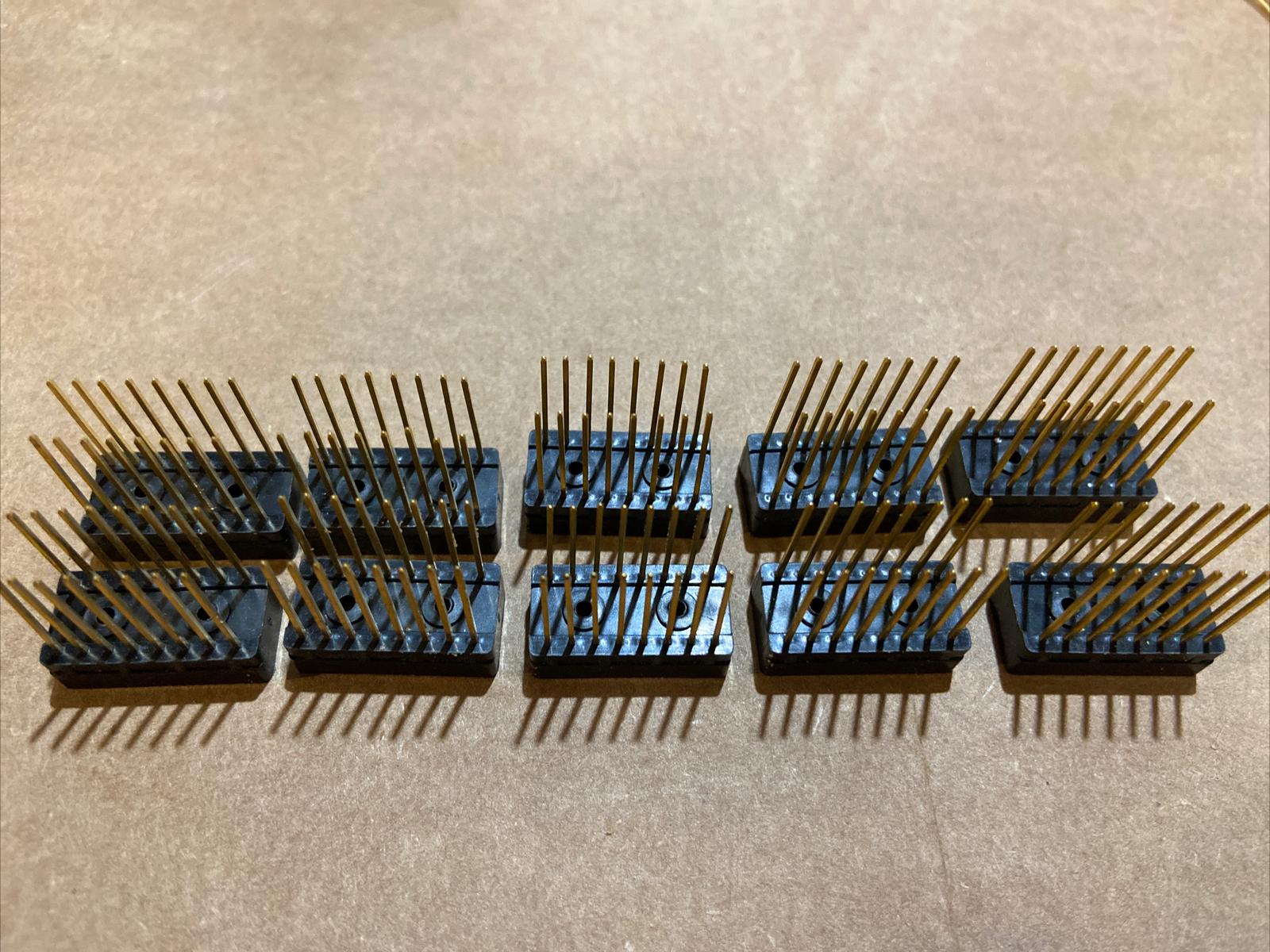 Unmarked Transistor socket Mixed Vintage Dual Inline IC Sockets # M Unmarked Transistor socket Mixed Vintage Dual Inline IC Sockets # M