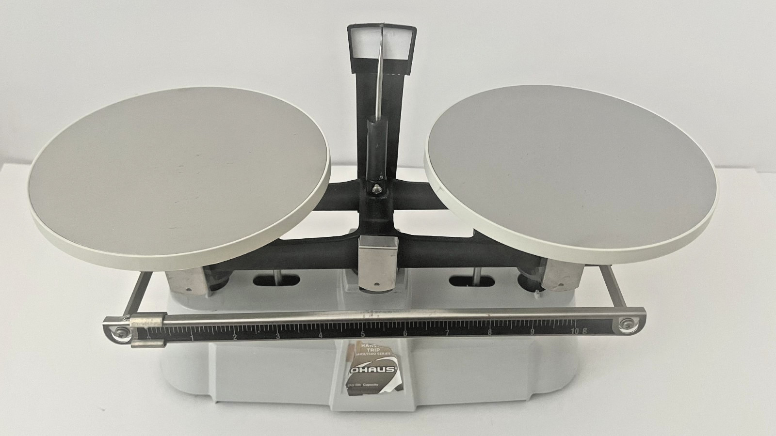 OHAUS Harvard Trip Mechanical Dual Pan Balance Scale 2000g Capacity TESTED OHAUS Harvard Trip Mechanical Dual Pan Balance Scale 2000g Capacity TESTED
