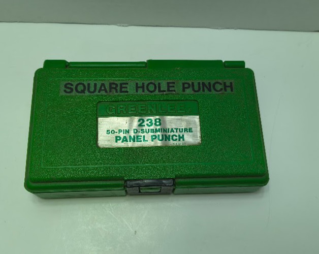 Greenlee USA Model 238 50-pin D-subminiature Panel Punch Set 34444 w/Green Box Greenlee USA Model 238 50-pin D-subminiature Panel Punch Set 34444 w/Green Box
