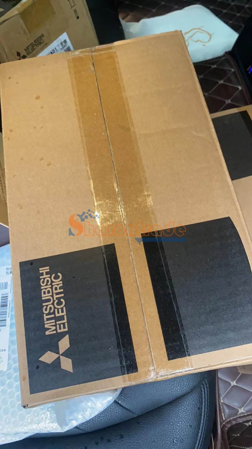 FR-A840-75K-1 New Mitsubishi Inverter FRA84075K1 FR-A840-75K-1 New Mitsubishi Inverter FRA84075K1