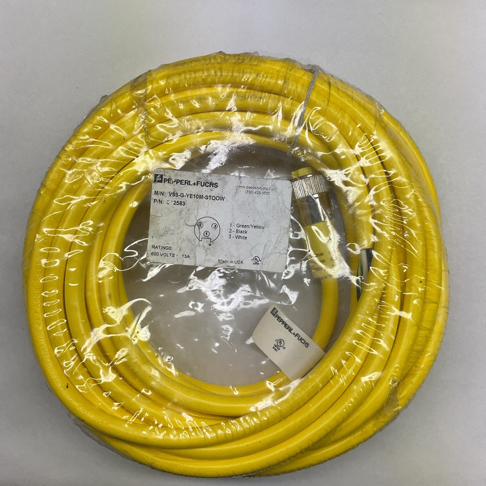 GENUINE BRAND NEW PEPPERL & FUCHS V93-G-YE10M-STOOW / V93GYE10MSTOOW