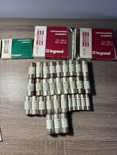 Legrand Catridge Fuses Lots Of 32 picture