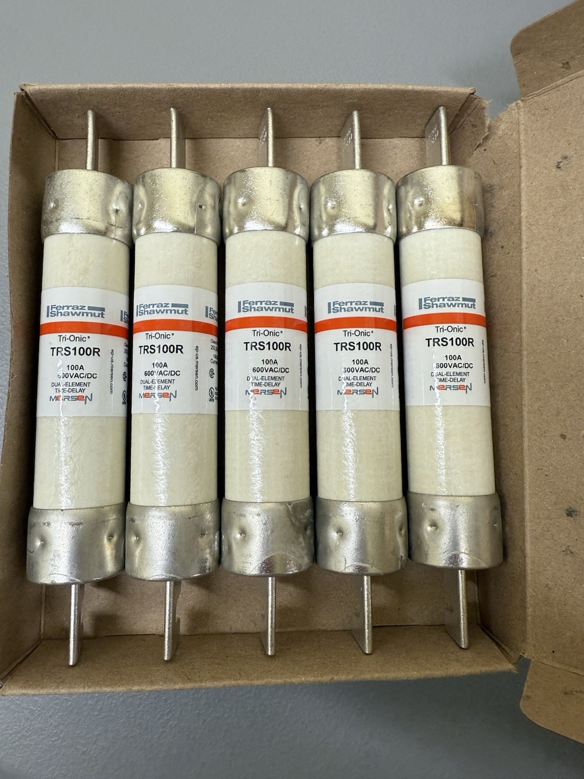 5 Mersen Ferraz Shawmut TRS100R Tri-Onic Time Delay Fuses 100 Amp 600v Class RK5 5 Mersen Ferraz Shawmut TRS100R Tri-Onic Time Delay Fuses 100 Amp 600v Class RK5