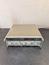 HP 8640B Signal Generator Hewlett-Packard AM/FM RF 500 kHz to 512 MHz picture