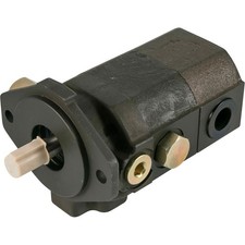 NorTrac Cast Iron Two-Stage High/Low Hydraulic Gear Pump, 22 GPM, 5/8in. Dia. picture