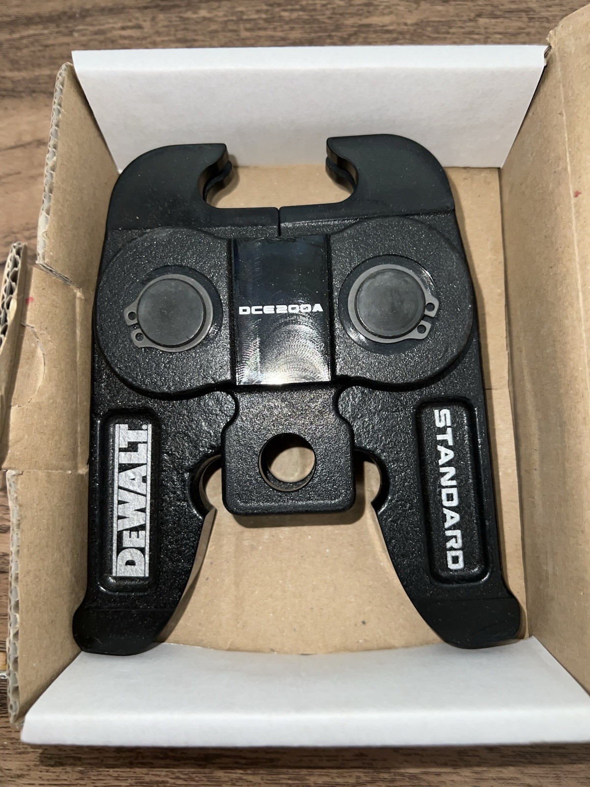 Dewalt Standard Press Actuator Jaw DCE200A Dewalt Standard Press Actuator Jaw DCE200A