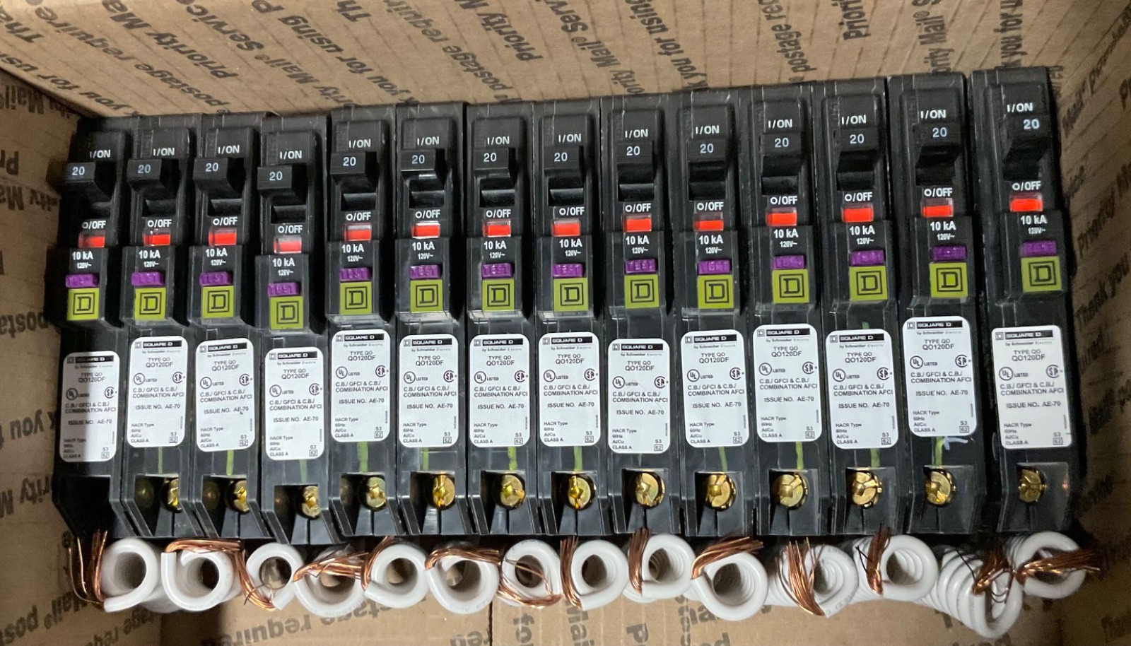 1PC SQUARE D QO120DF QO120DFC 20A DUAL FUNCTION AFCI/GFCI QO TYPE BREAKER NEW 1PC SQUARE D QO120DF QO120DFC 20A DUAL FUNCTION AFCI/GFCI QO TYPE BREAKER NEW