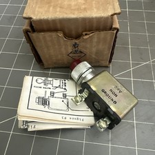 NOS Sentinel Light Buzzer Warning Alarm Detroit Diesel 71 92 Series 12V 24V Box picture