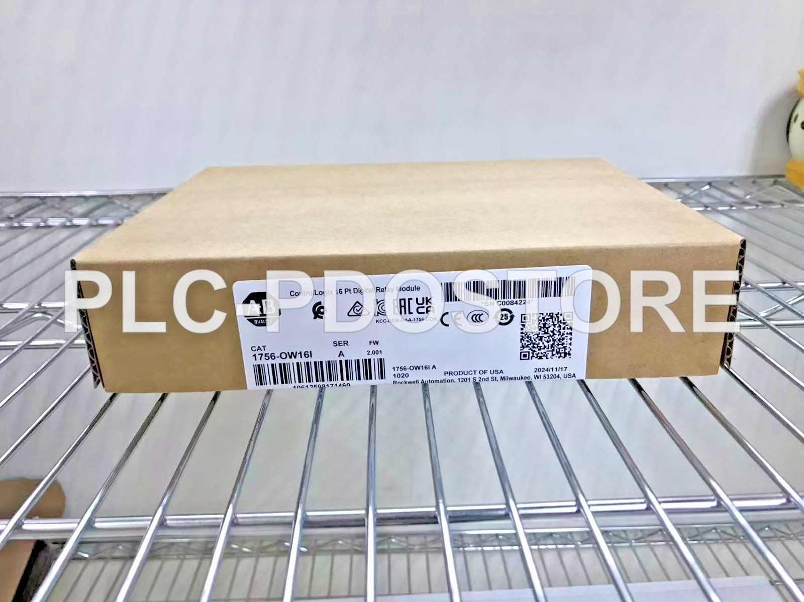New Factory Sealed 1756-OW16I AB 1756OW16I / A ControlLogix 16 Pt Digital Module