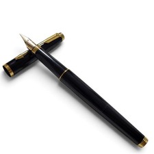 Parker Fountain Pen 14K Gold Nib Extra Fine Black Used Writing Instrument picture