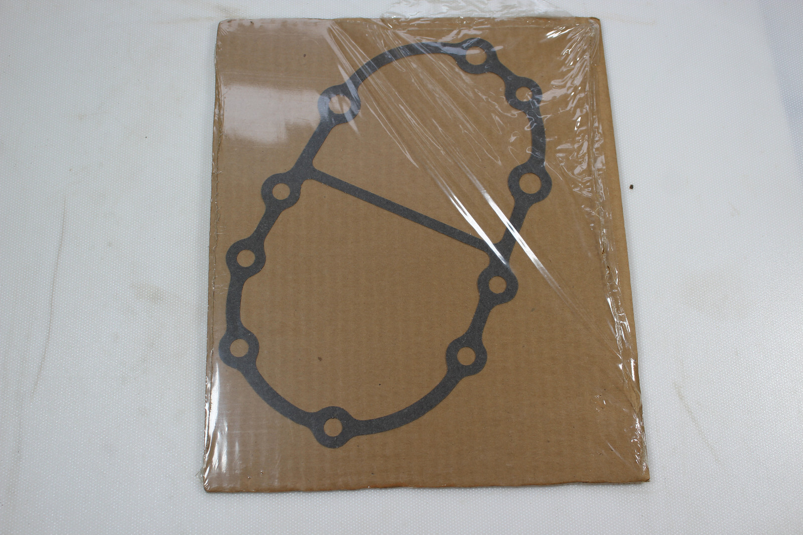 White Farm Equipment 10a21586 Part HP06 - Gasket White Farm Equipment 10a21586 Part HP06 - Gasket