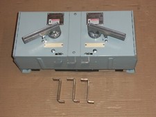 ITE SIEMENS V7E V7E3622R 60 AMP 600V FUSIBLE PANELBOARD SWITCH HARDWARE NMH FLAW picture