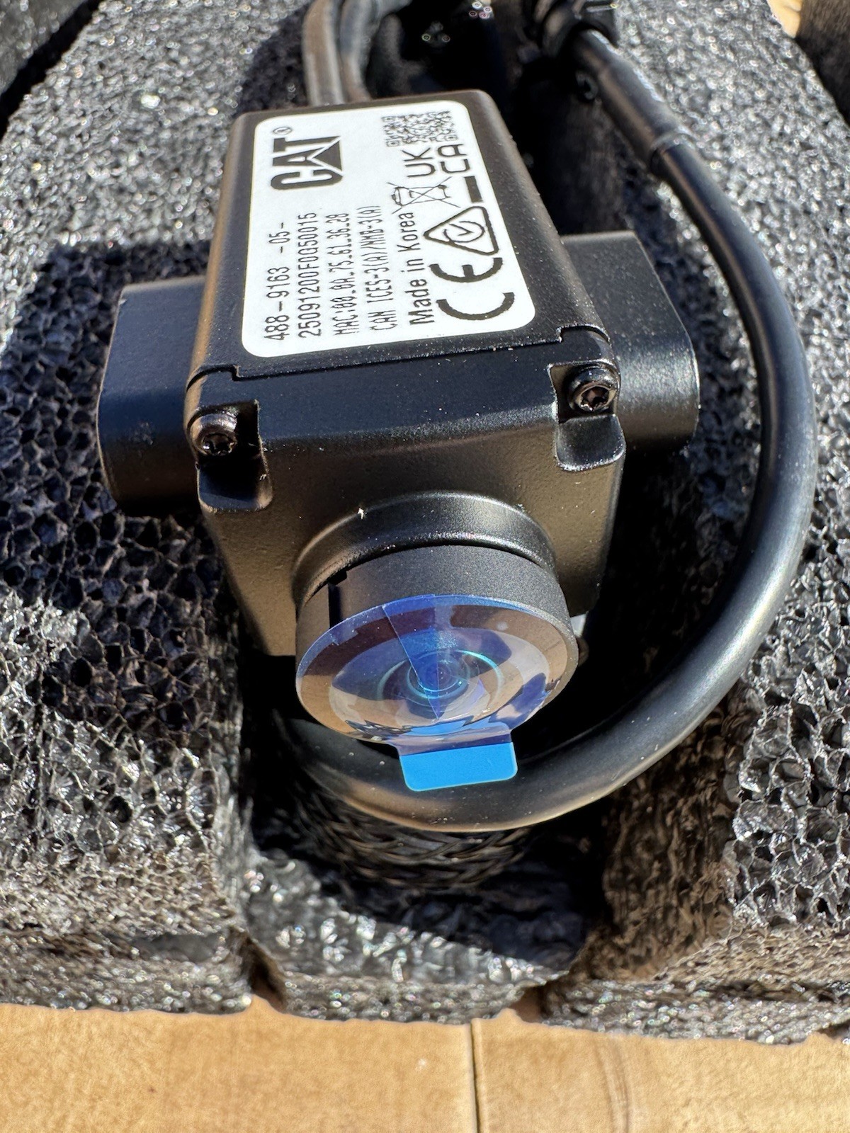 Caterpillar 488-9163 OEM Camera Assembly - Genuine CAT Rear /Side View Caterpillar 488-9163 OEM Camera Assembly - Genuine CAT Rear /Side View