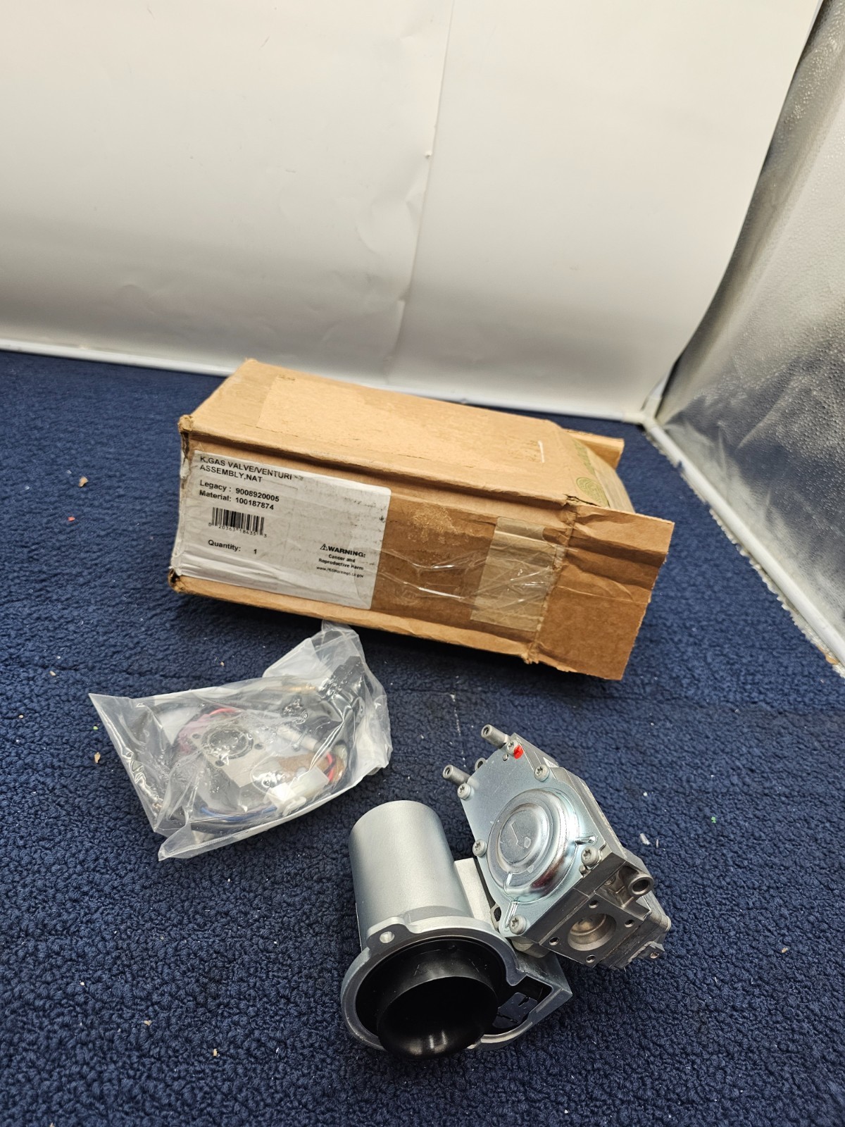 Resideo 100187874 100086837 Natural Gas Control Valve & Venturi Assembly Resideo 100187874 100086837 Natural Gas Control Valve & Venturi Assembly