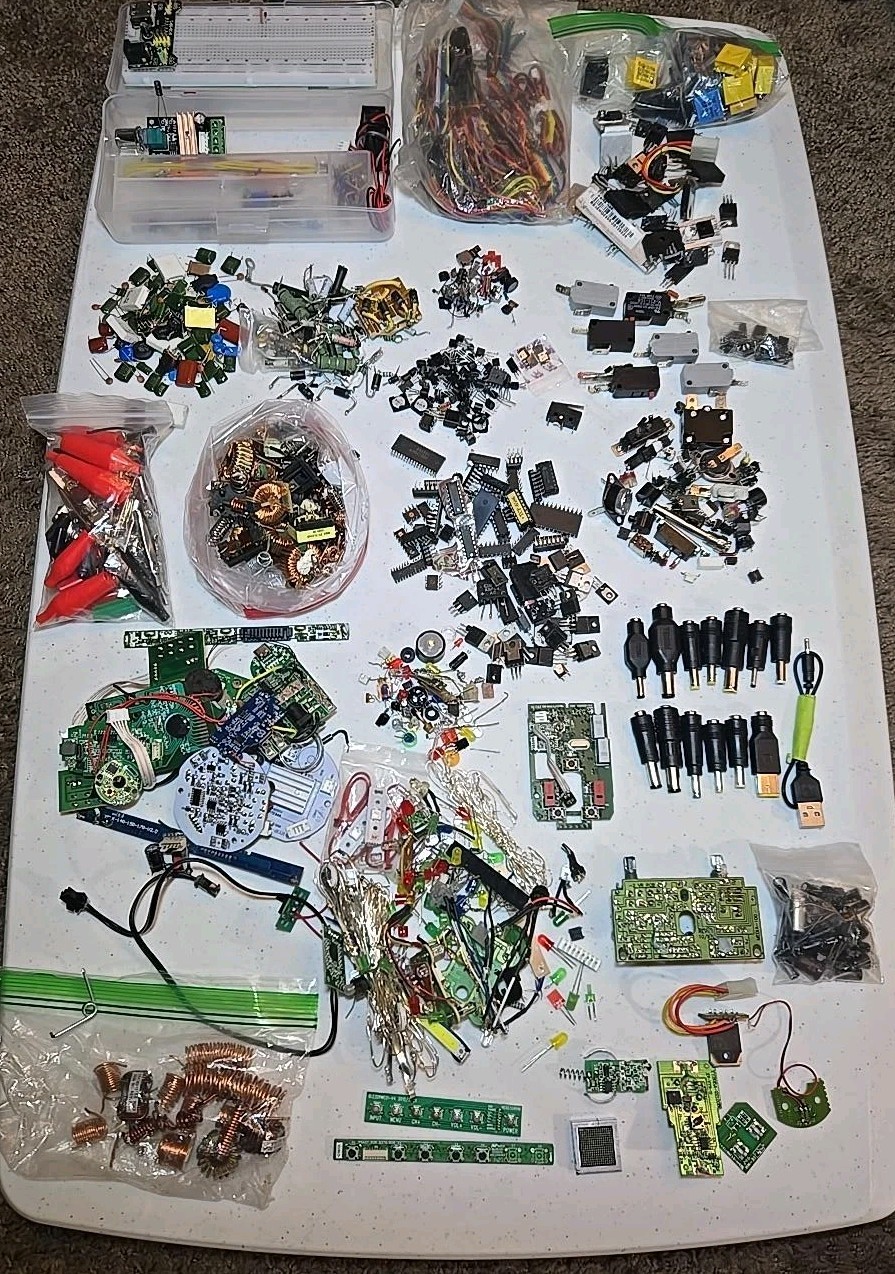 Large Mixed Electronic Components Parts Lot IC Transistors Capacitors PCB 4.77lb Large Mixed Electronic Components Parts Lot IC Transistors Capacitors PCB 4.77lb