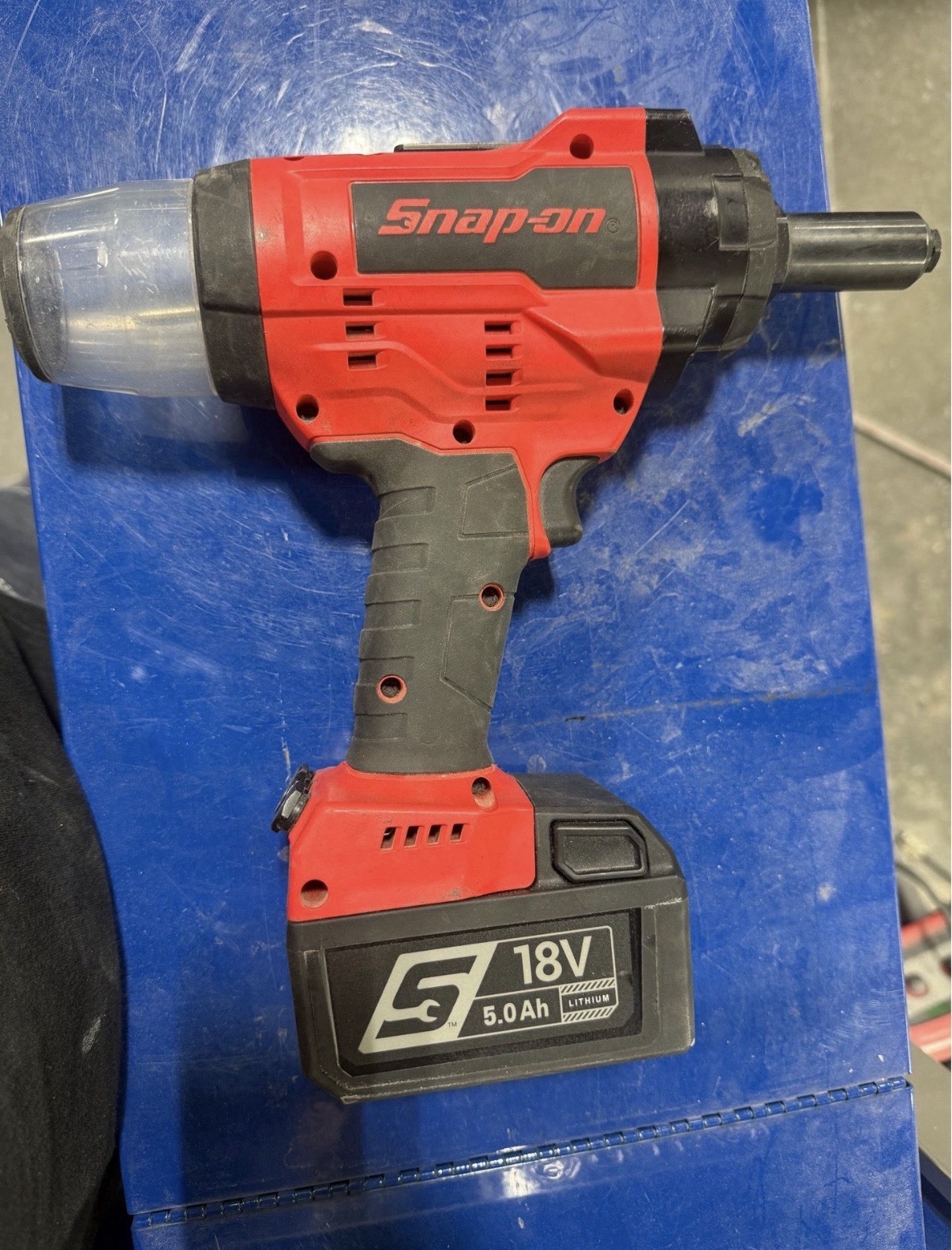 Snap On Tools CTRG9050 Cordless Rivet Gun Snap On Tools CTRG9050 Cordless Rivet Gun