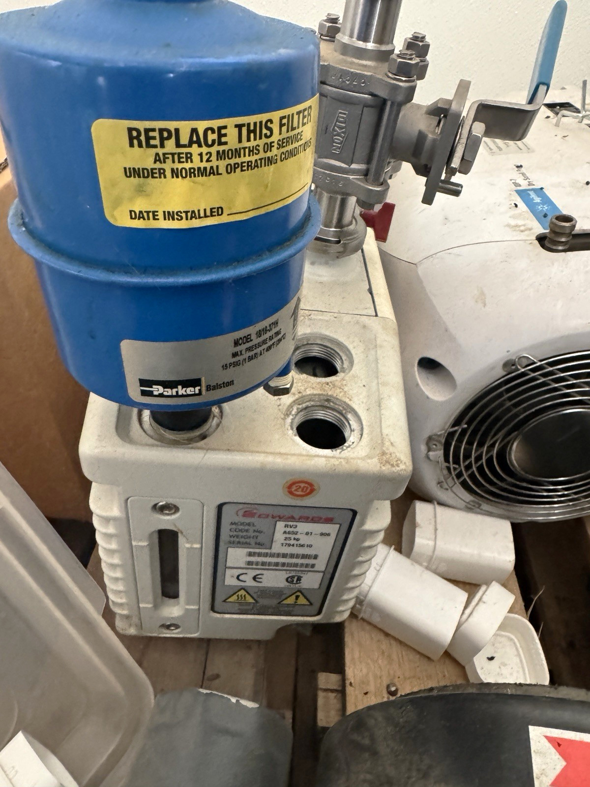 Edwards RV3 two-stage rotary-vane vacuum pump