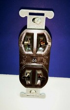 LEVITON BROWN Duplex RECEPTACLE OUTLET Double T-Slot 15A 125V NEW 5000 picture