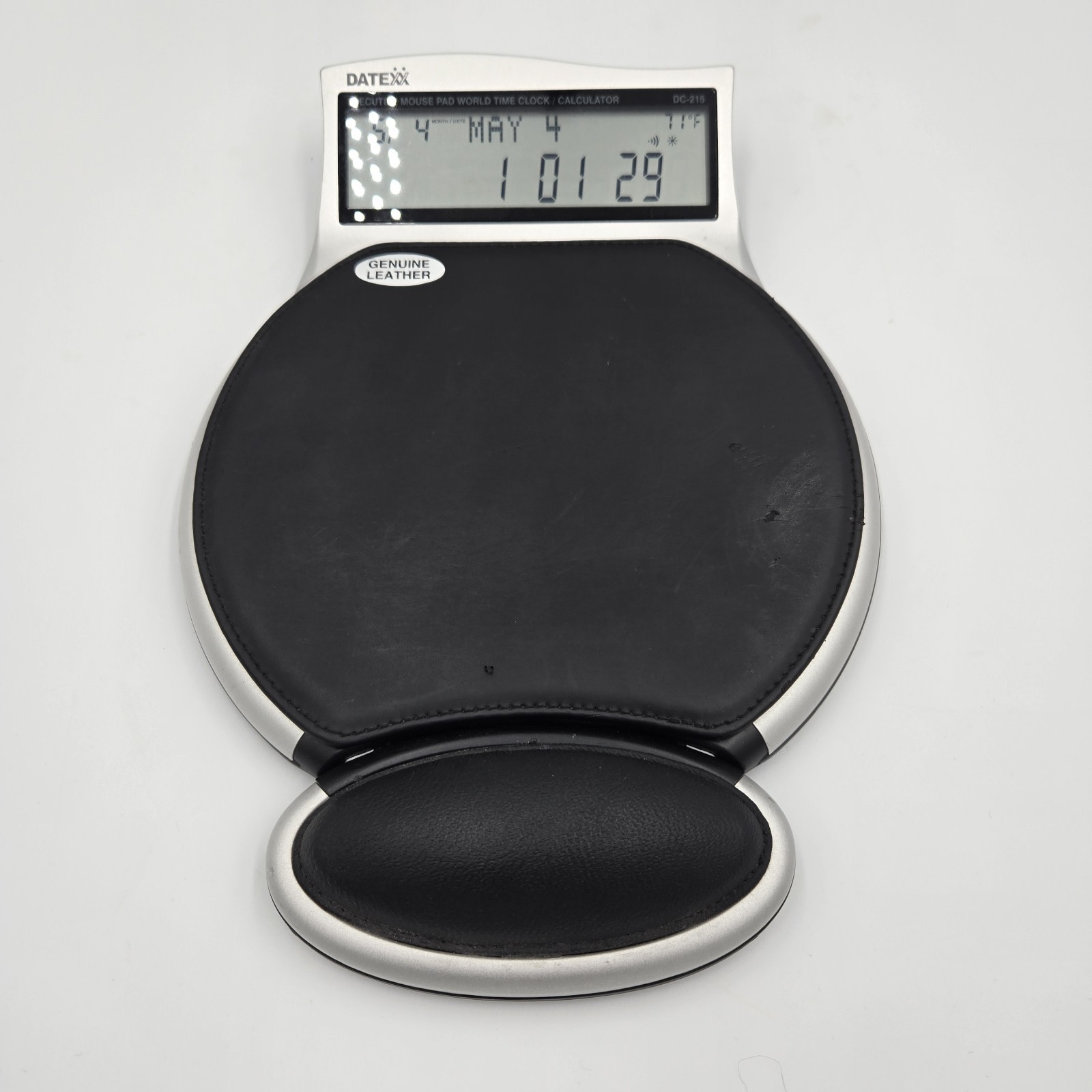 Datexx DC-215WTG Vintage Black Digital World Clock Calculator Leather Mouse pad