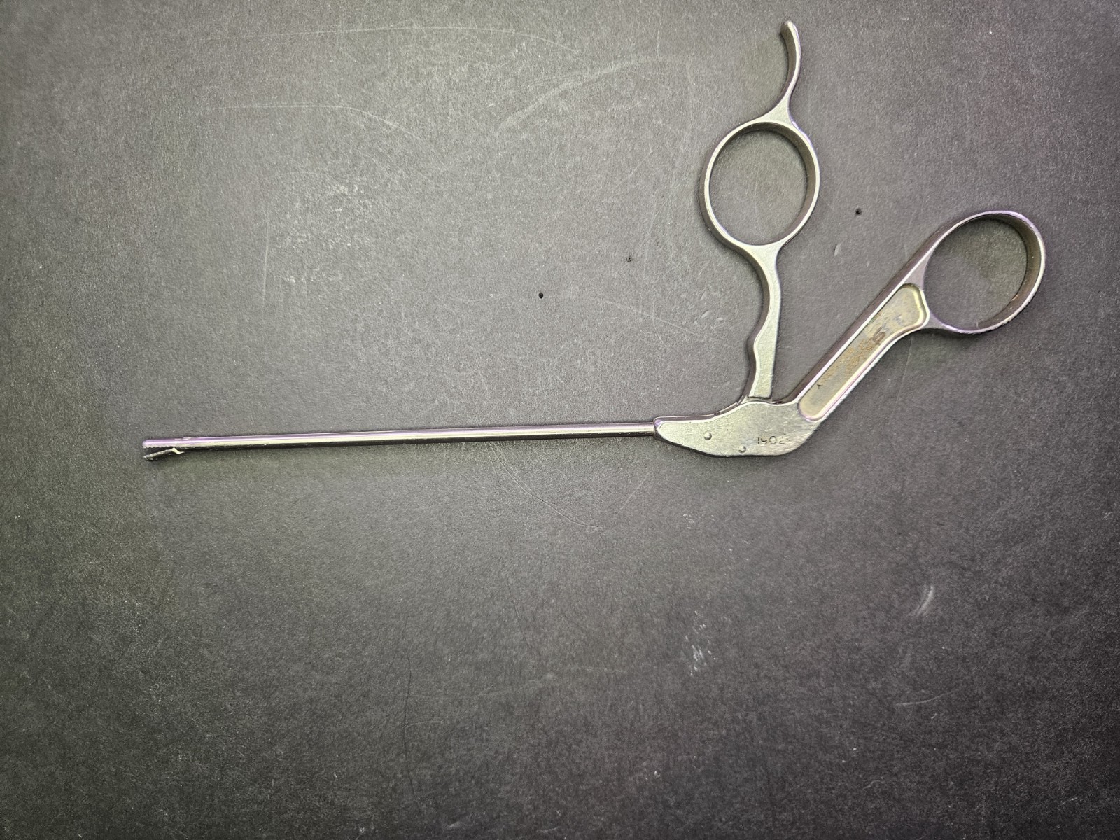 Stryker Conquest™ 3.4 mm 120 mm Soft Tissue Grasper