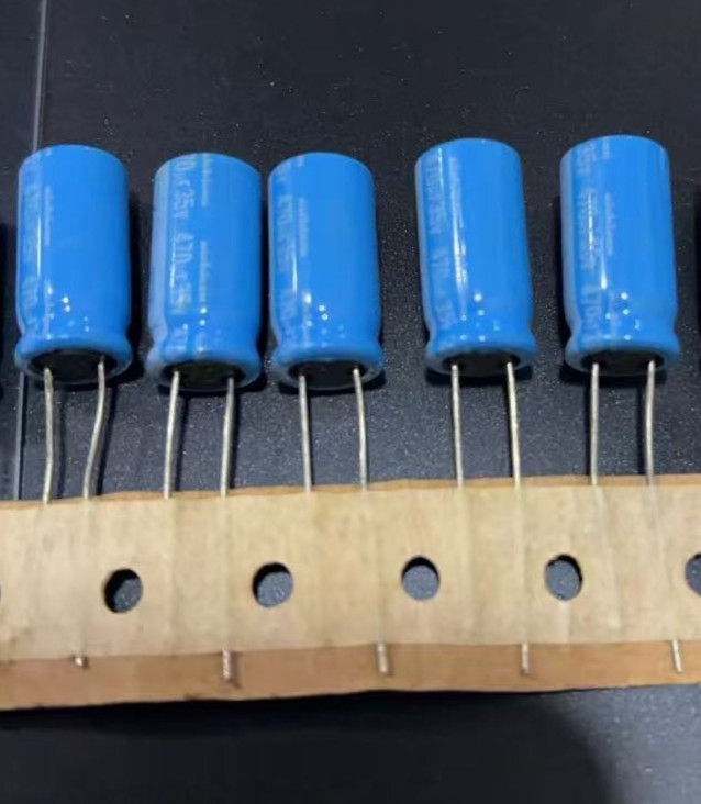 5pcs Nichicon 470uf 35v Radial Electrolytic Capacitors 125°C / Replacing 25v 16v