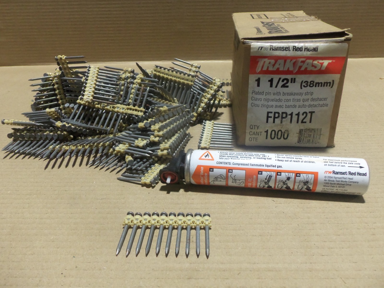 Ramset FPP112T TrakFast 1-1/2″ Breakaway Strip Fuel/Pin Pack Box of 1000 AK Ramset FPP112T TrakFast 1-1/2″ Breakaway Strip Fuel/Pin Pack Box of 1000 AK