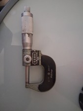 Mitutoyo 193-211 Mechanical DIGIT Outside Micrometer 0 to 1