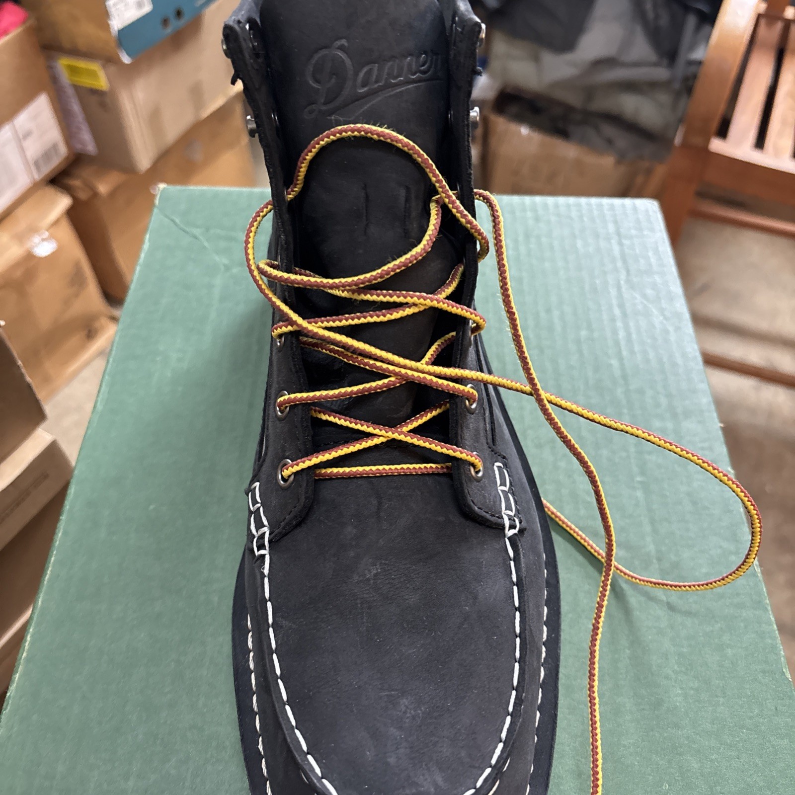 Danner Bull Run 15568 Ankle Boots Black Leather Moc Toe, Size 10 D