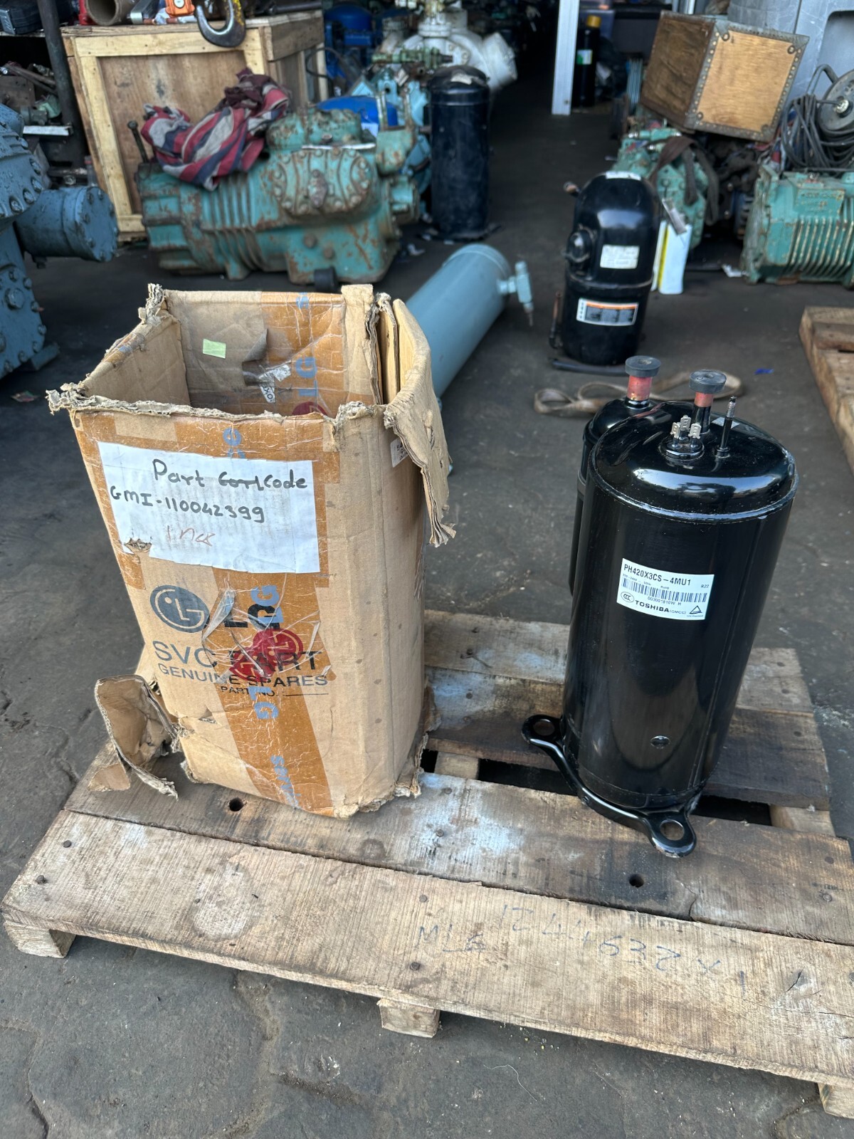 TOSHIBA (GMCC) ROTARY COMPRESSOR PH420X3CS-4MUI