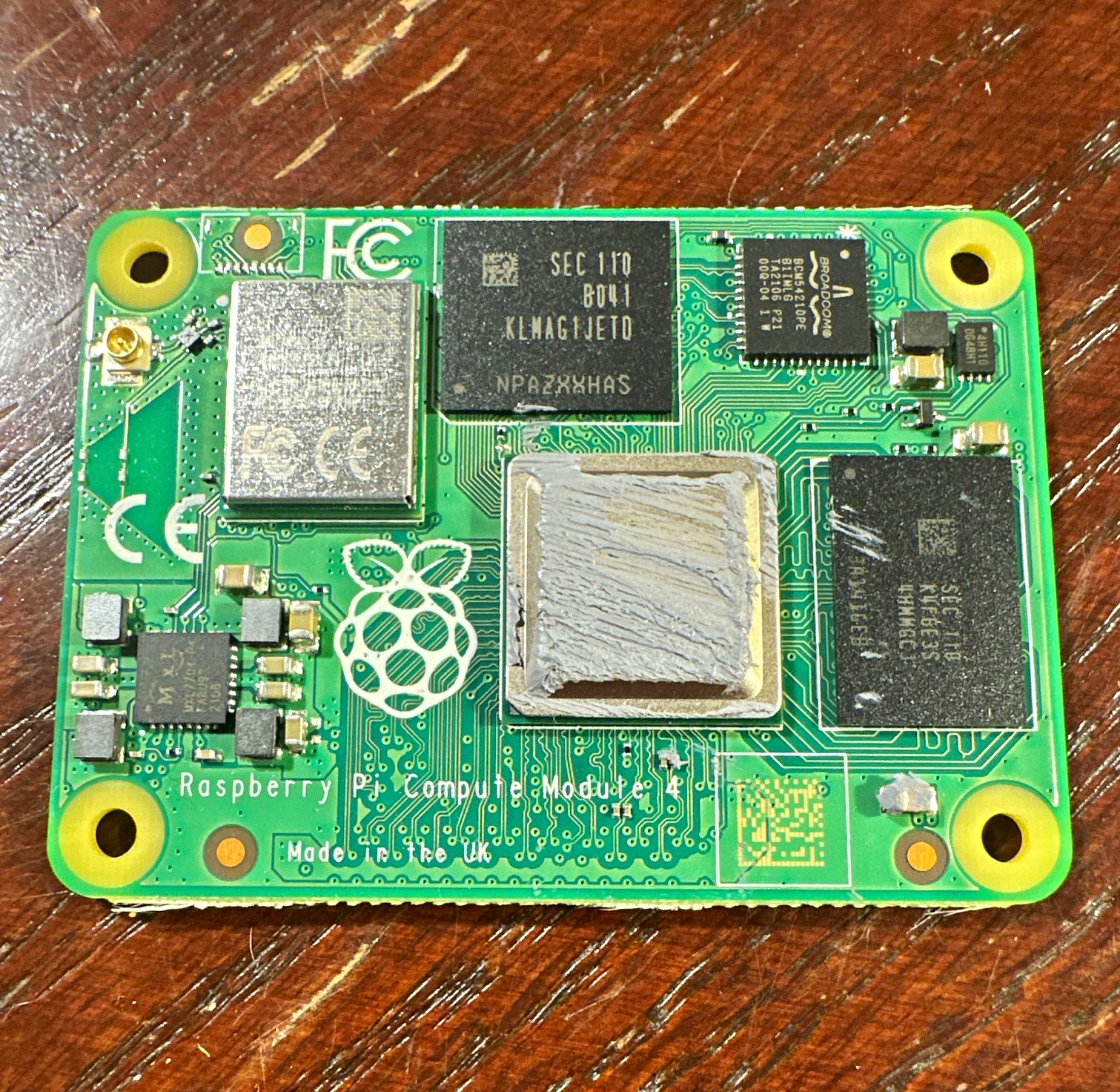 Raspberry Pi Compute Module 4 CM4101016 1GB RAM 16GB eMMC WiFi - Helium Pull Raspberry Pi Compute Module 4 CM4101016 1GB RAM 16GB eMMC WiFi - Helium Pull