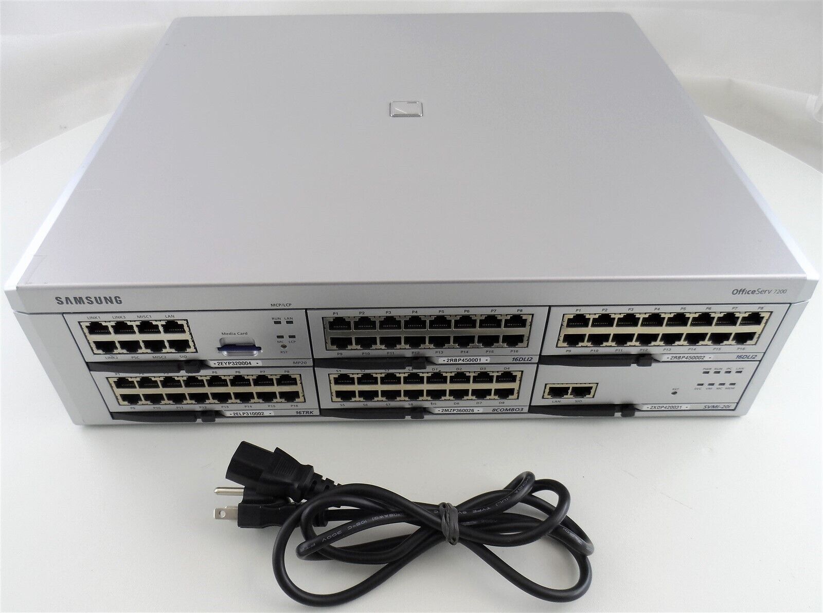 Samsung OfficeServ 7200 with MP20, 16TRK, 8COMBO3, 2x 16DLI2, SVMi-20i Used