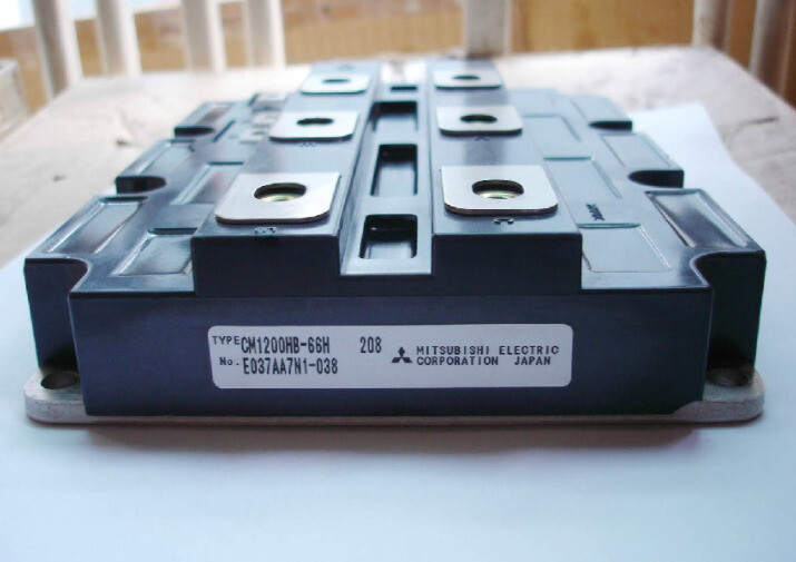 1PCS MITSUBISHI CM1200HC-66H CM1200HC66H MODULE -NEW  *TT