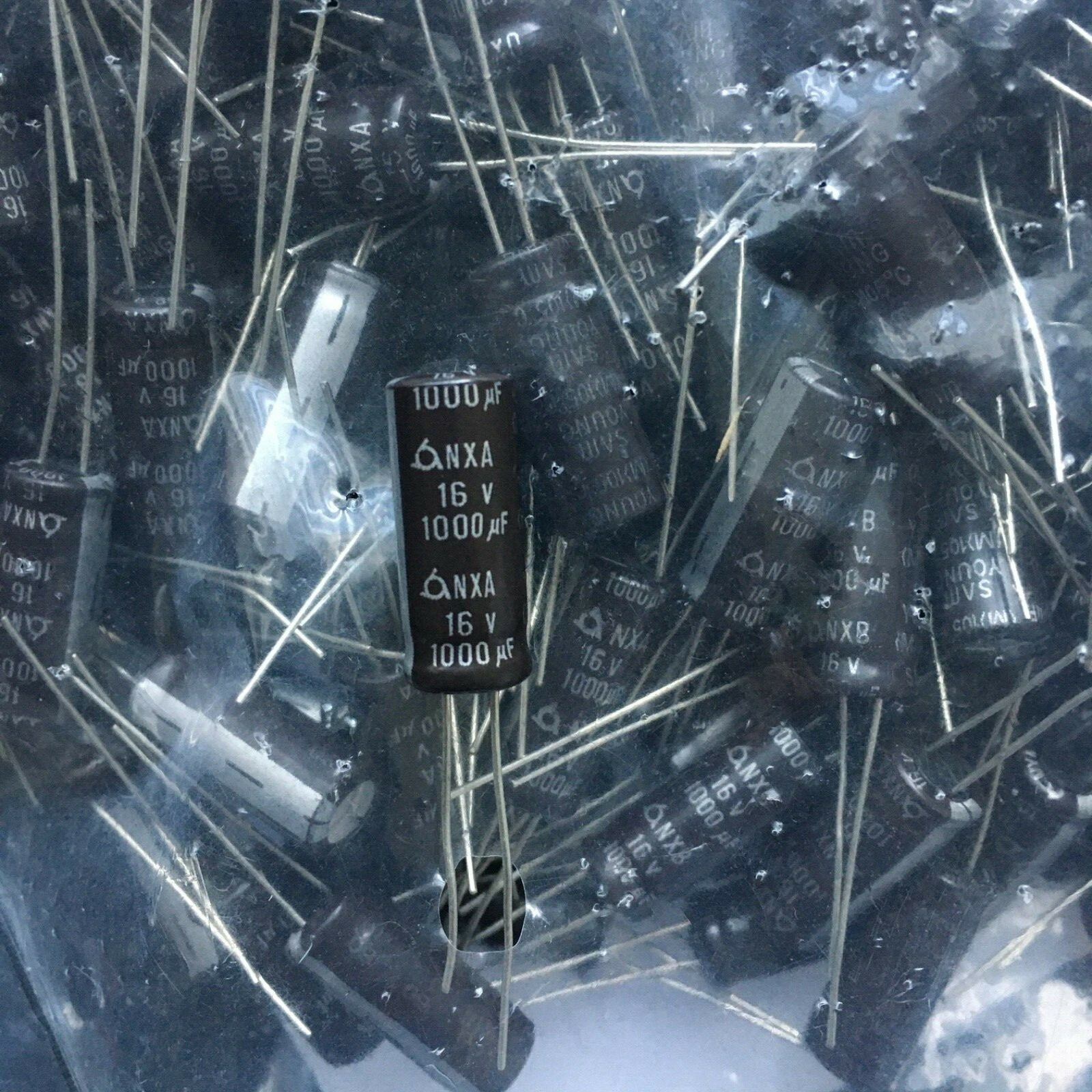 5pcs 1000UF 1000MF 16V CAPACITOR 8X20MM for 10V 6.3V 2.5V 5pcs 1000UF 1000MF 16V CAPACITOR 8X20MM for 10V 6.3V 2.5V