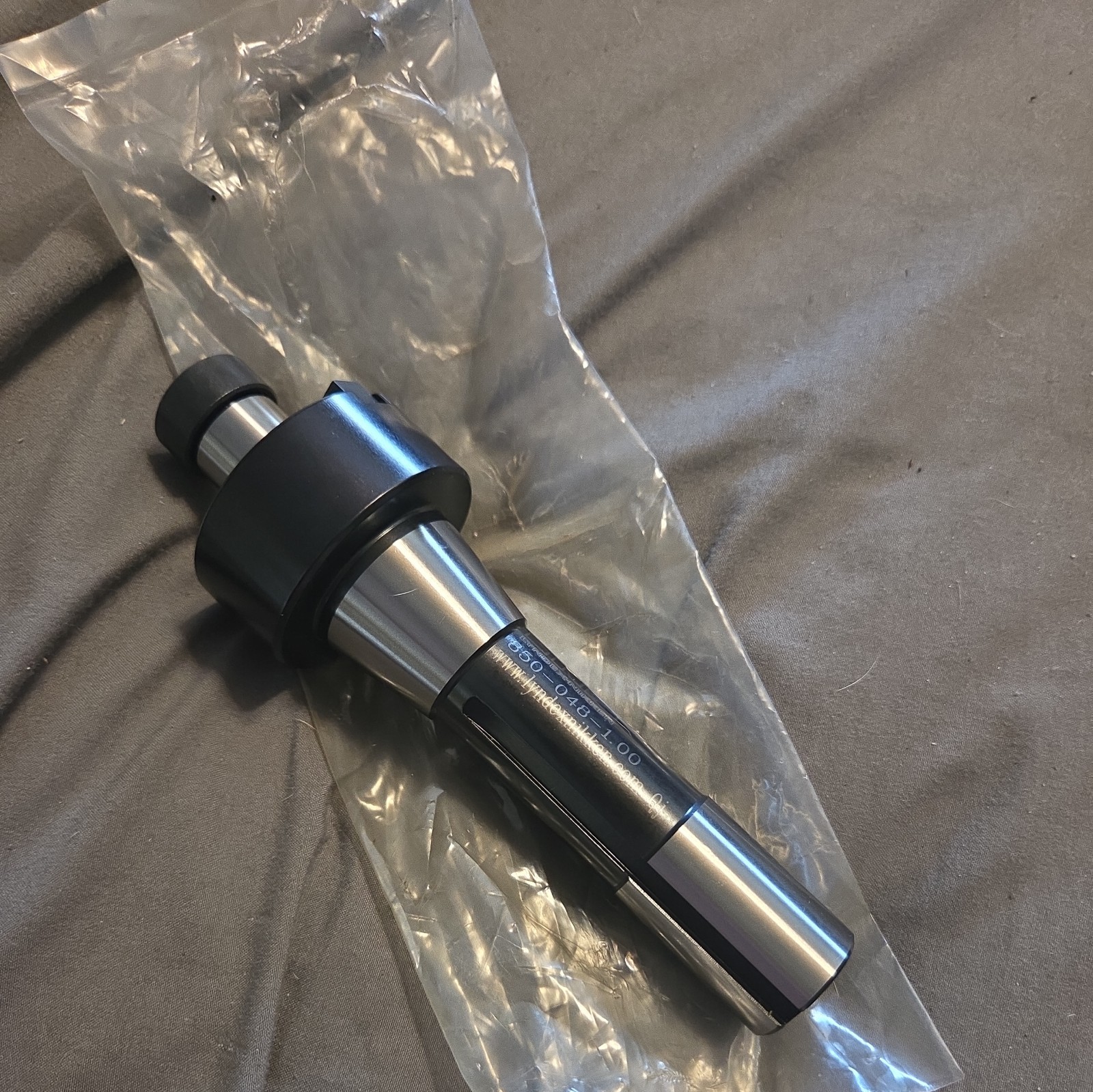 Lyndex-Nikken 850-048-1.00 Face Mill holder R-8 SHANK Lyndex-Nikken 850-048-1.00 Face Mill holder R-8 SHANK