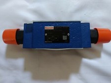 Directional Control Valve Rexroth R900411462  1061861 New Open Box picture