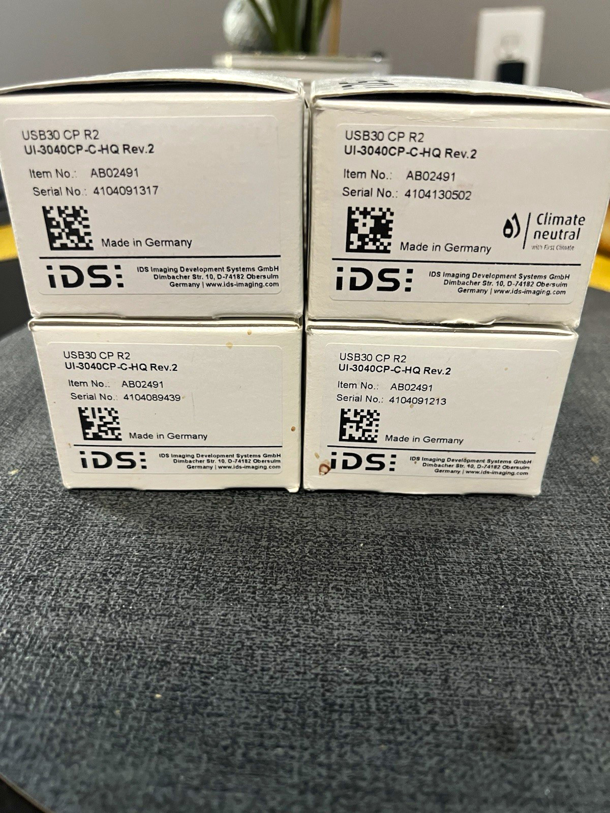 IDS USB3.0 Industrial Camera UI-3040CP-C-HQ Rev.2 (USB3G CP R2) IDS USB3.0 Industrial Camera UI-3040CP-C-HQ Rev.2 (USB3G CP R2)