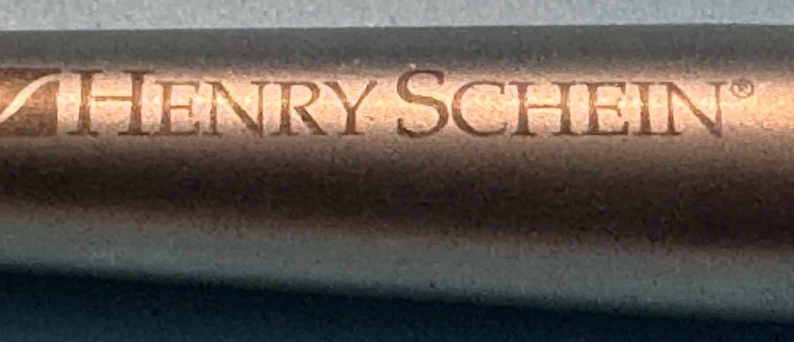 Henry Schein Sonic Scaler Ser# 1301036 (4 hole version) Henry Schein Sonic Scaler Ser# 1301036 (4 hole version)
