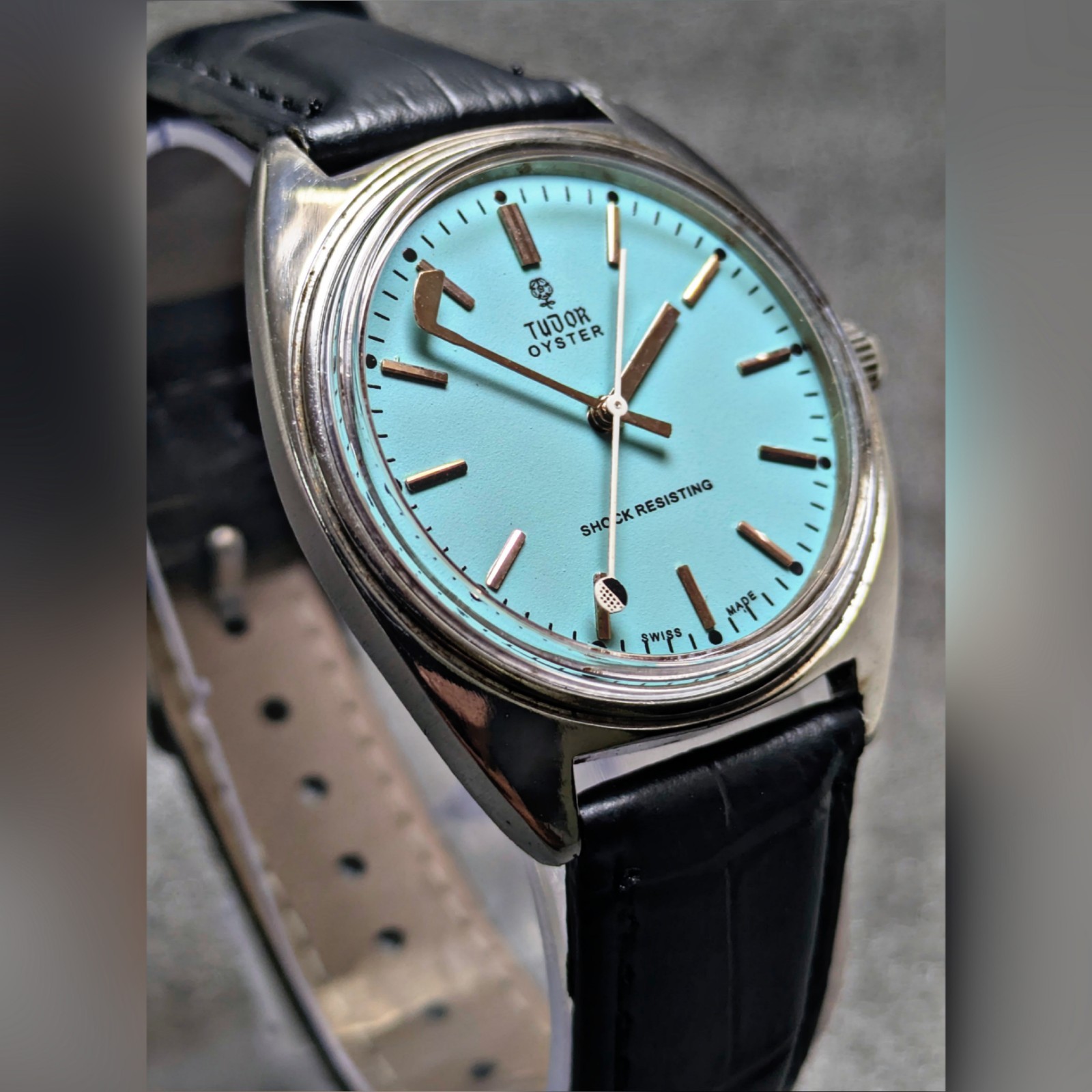 Vintage TUDOR GENEVE 17 Jewels Manual Winding Blue Dial Swiss Made Men’s Watch Vintage TUDOR GENEVE 17 Jewels Manual Winding Blue Dial Swiss Made Men’s Watch