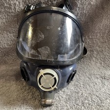 Willson Reusable Full Face Respirator Protection Facepiece Gas Mask MEDIUM picture