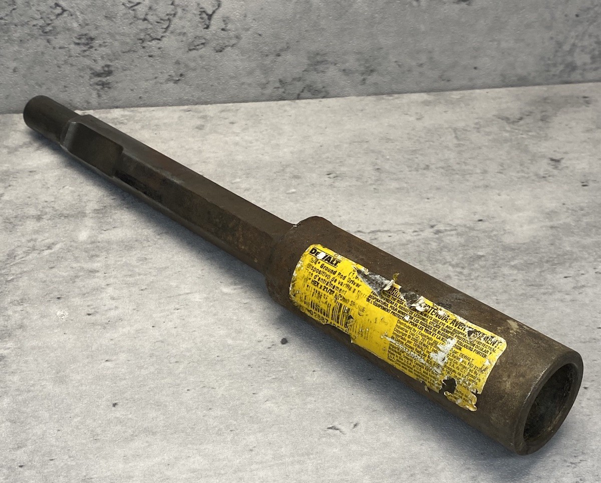 DEWALT 3/4” Hex 21/32” Ground Rod Driver Heavy Duty USA Grounding Tool 2005 DEWALT 3/4” Hex 21/32” Ground Rod Driver Heavy Duty USA Grounding Tool 2005