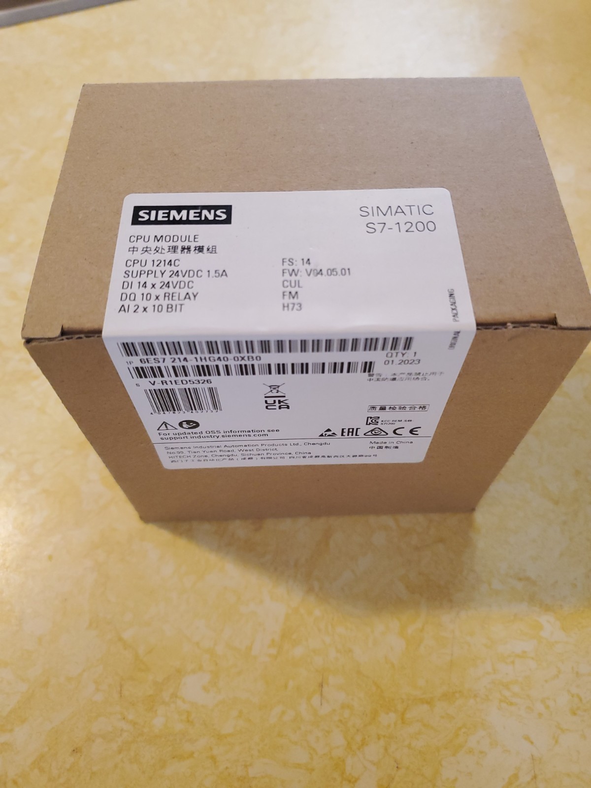 SIEMENS 6ES7 214-1HG40-0XB0 SIMATIC S7-1200 PLC CPU Unit New in box SIEMENS 6ES7 214-1HG40-0XB0 SIMATIC S7-1200 PLC CPU Unit New in box