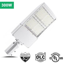 480V LED Parking Lot Lights 300W LED Shoebox Street Pole Light42000LM IP65 5000K picture