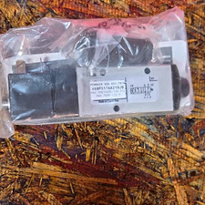 PENN AIR Solenoid Valve for Air V60P517AA218JB Max Pressure 145 PSI picture