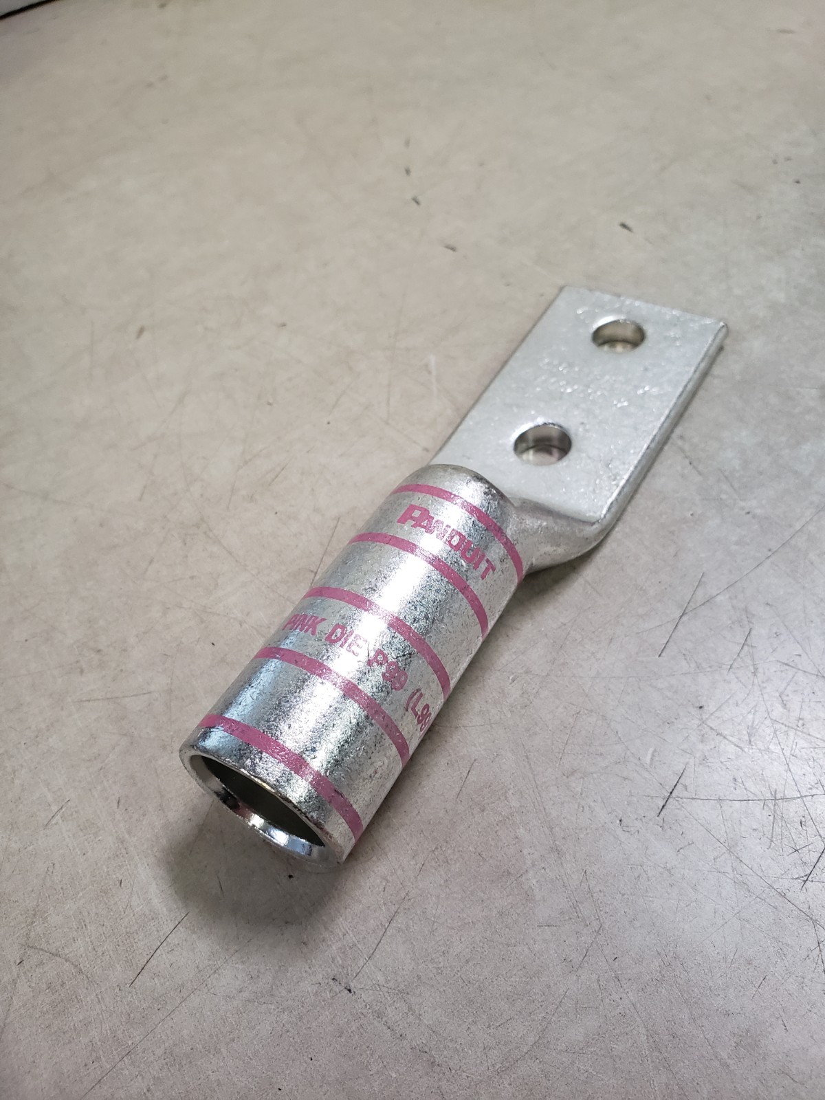PANDUIT LCCX500-12, Pink 500 Kcmil Flex Copper Lug, 1/2 PANDUIT LCCX500-12, Pink 500 Kcmil Flex Copper Lug, 1/2