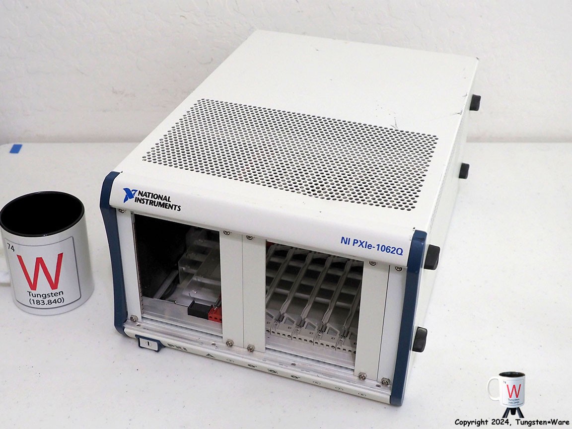 Nice National Instruments NI PXIe-1062Q (Q for Quiet) Mainframe Chassis *USA* Nice National Instruments NI PXIe-1062Q (Q for Quiet) Mainframe Chassis *USA*