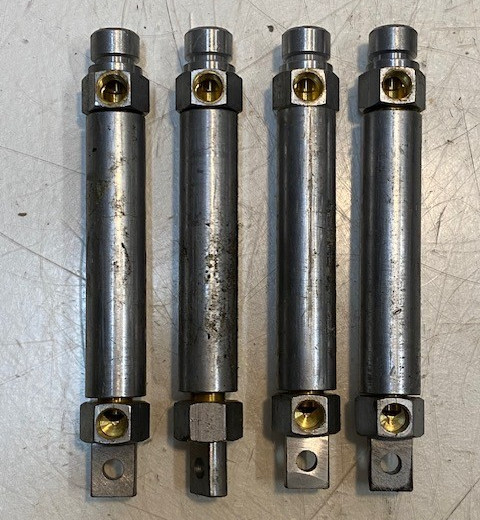 4 Quantity of Pneumatic Air Cylinders 5-3/4\