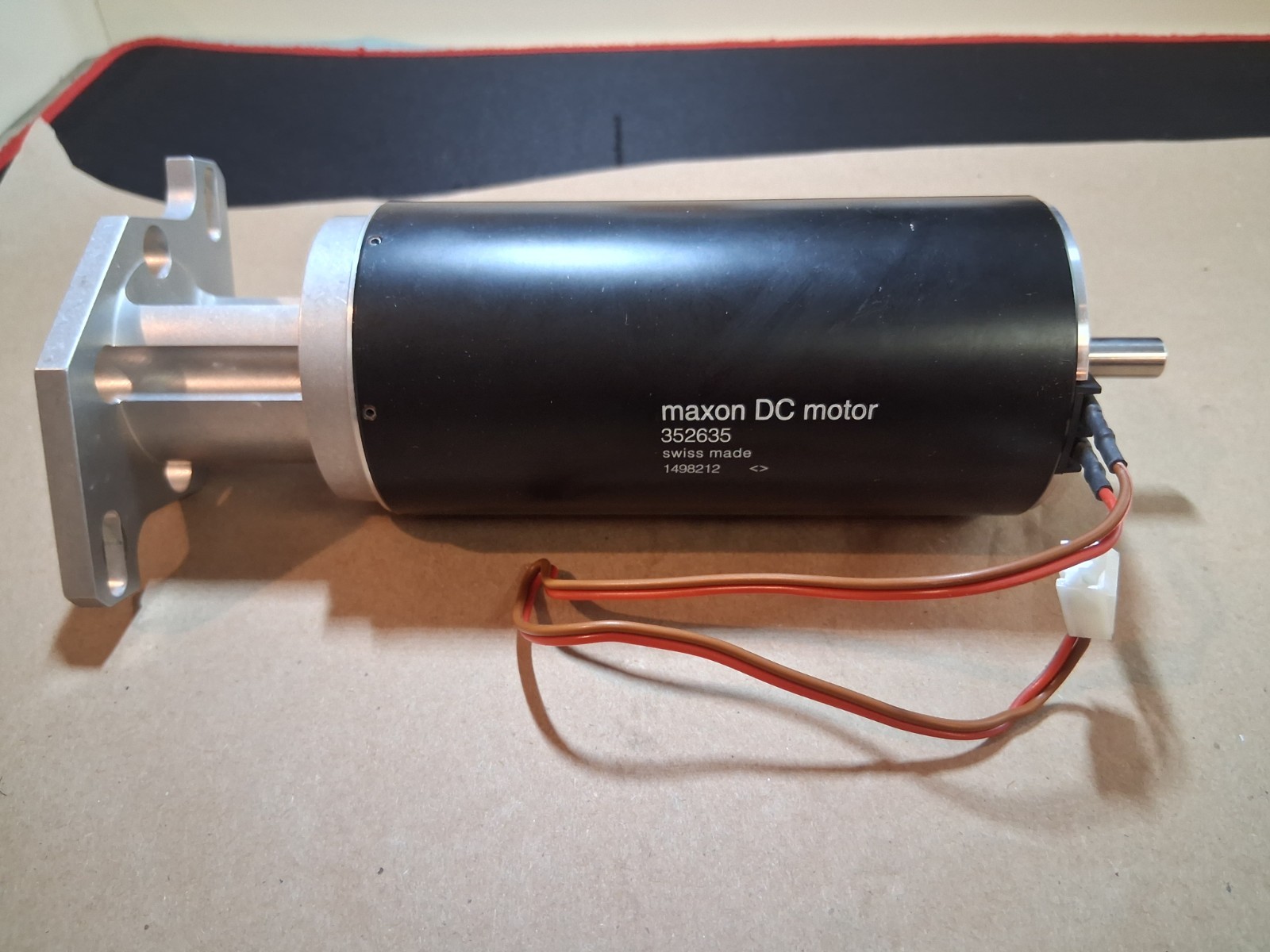Maxon 352635 DC Motor Maxon 352635 DC Motor