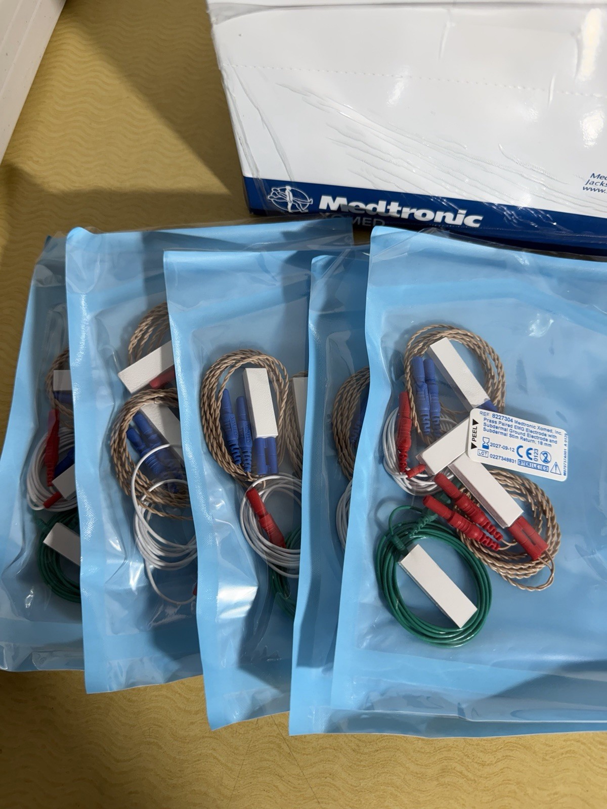 Box Of 5 Pcs - Medtronic XOMED 8227304 Peas Paired EMG 18mm