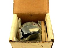 NEW Xylem McDonnell & Miller T-5R Solid State Time Delay Relay, 5-Sec, 120V picture